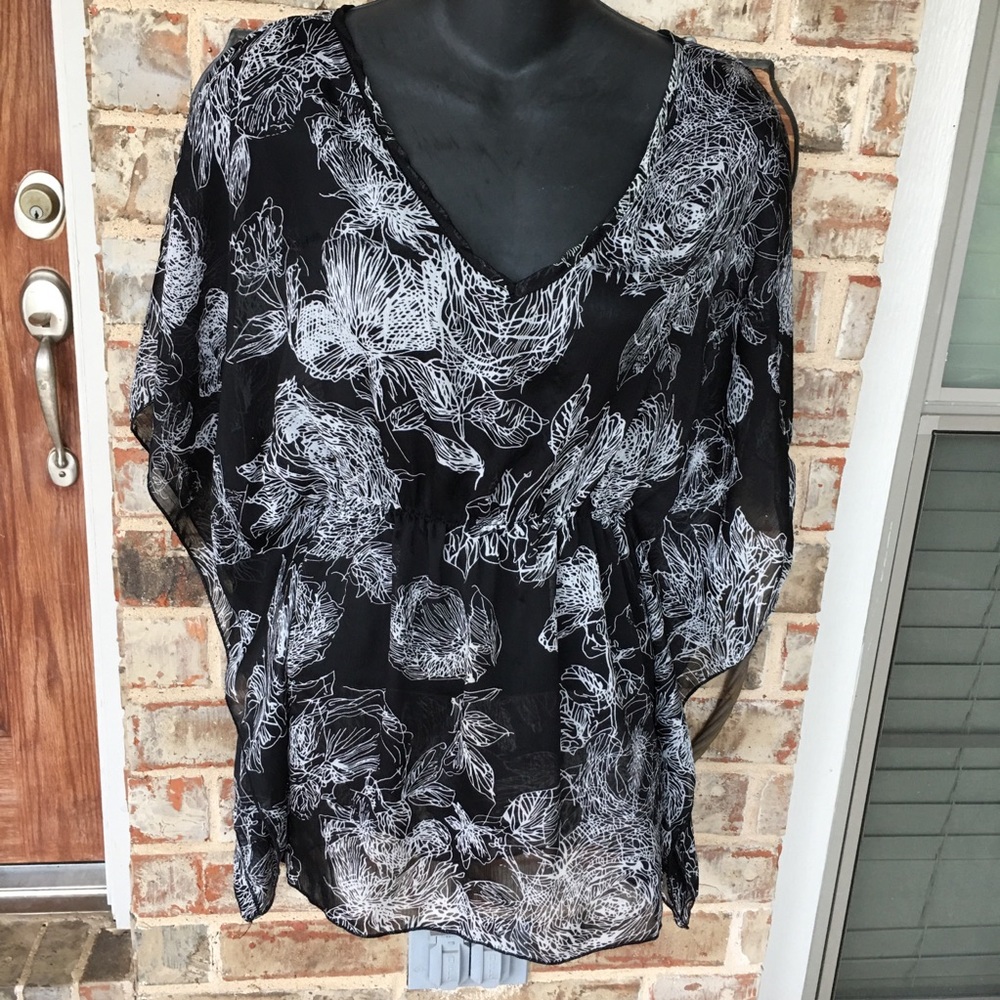 Top chiffon blouse 100% percent polyester